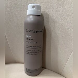 Living Proof Instant De-Frizzer Spray
